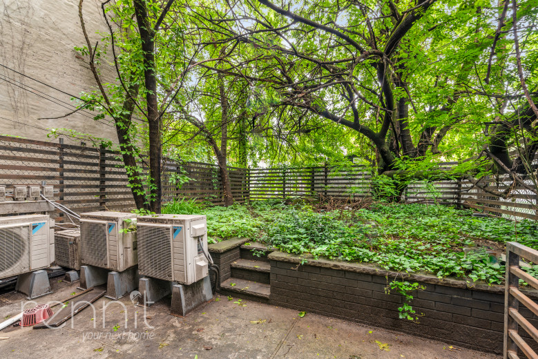 1042 Flushing Ave, Apt 2R Image 20