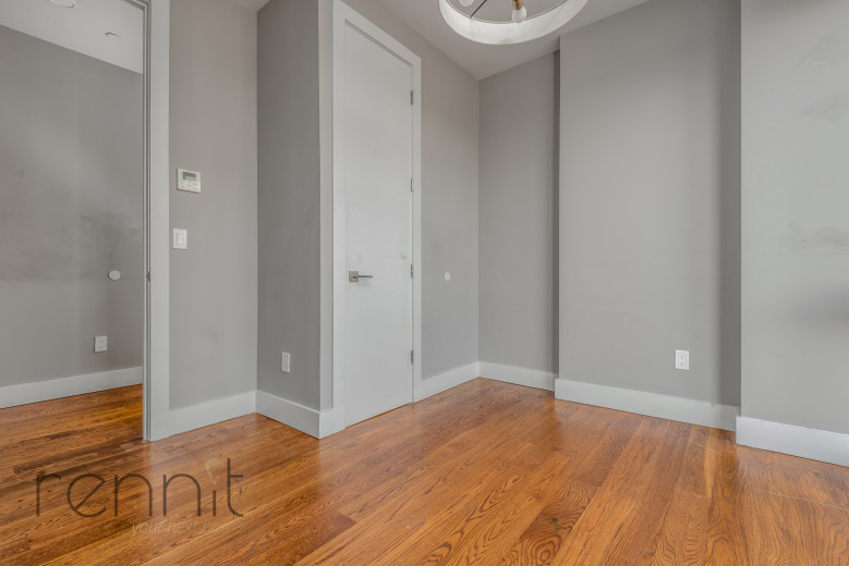 853 Lexington Ave, Apt 6A Image 10