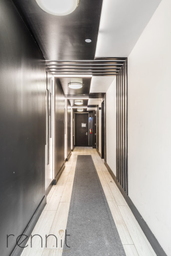 562 Park Pl, Apt 2F Image 14