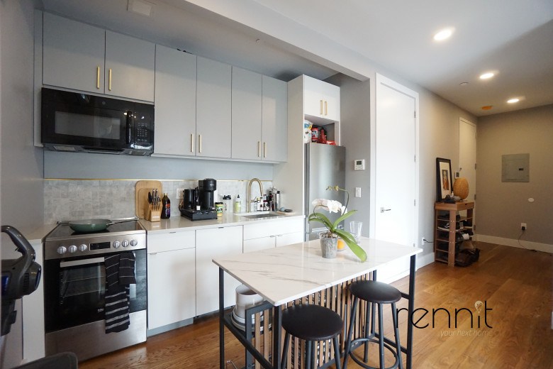 853 Lexington Ave, Apt 2A Image 12