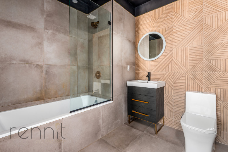 853 Lexington Ave, Apt 2A Image 7