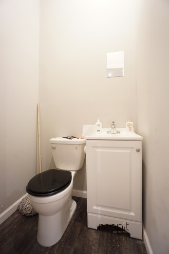 469 Central Ave, Apt Store Image 4