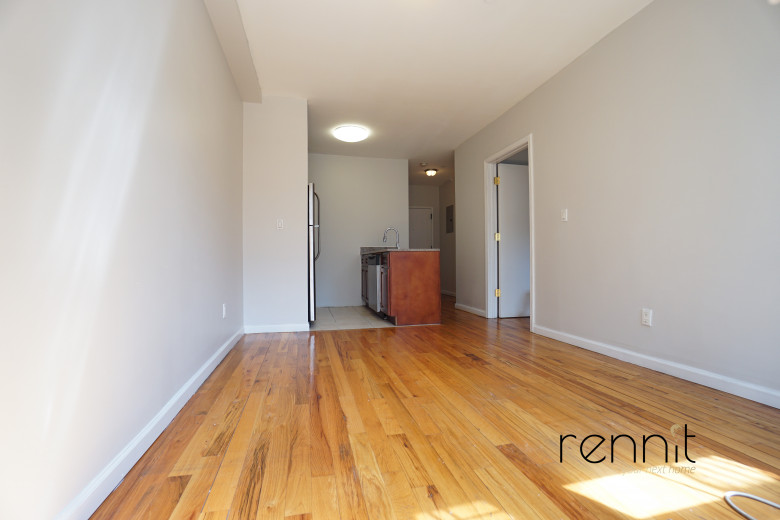 728A Rogers Ave, Apt 3B Image 5