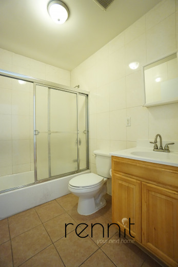 728A Rogers Ave, Apt 3B Image 9
