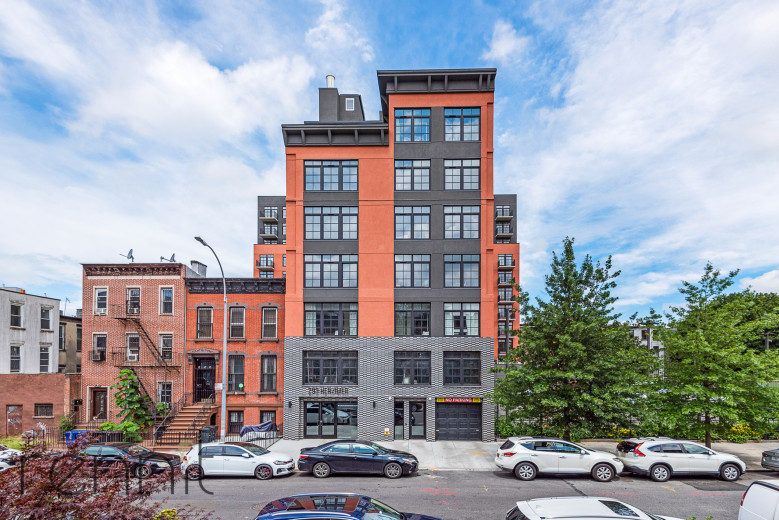 293 Herkimer St, Apt 701 Image 15