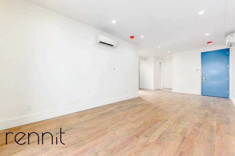 126 East 54th St, Apt 3B Image 4