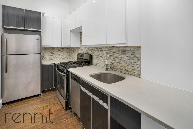 161 Harman St, Apt 3B Image 2