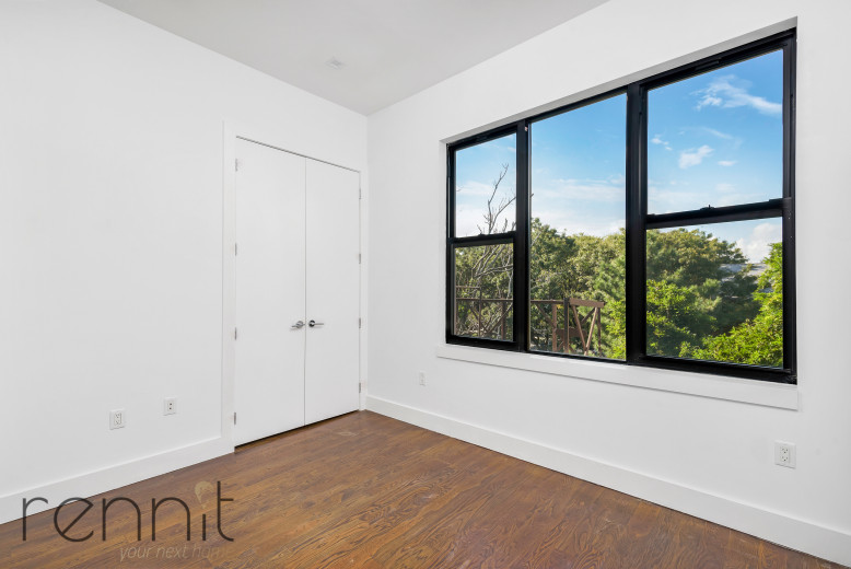 161 Harman St, Apt 3B Image 5