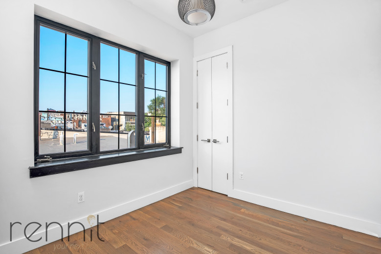 861 Broadway, Apt 3R Image 4