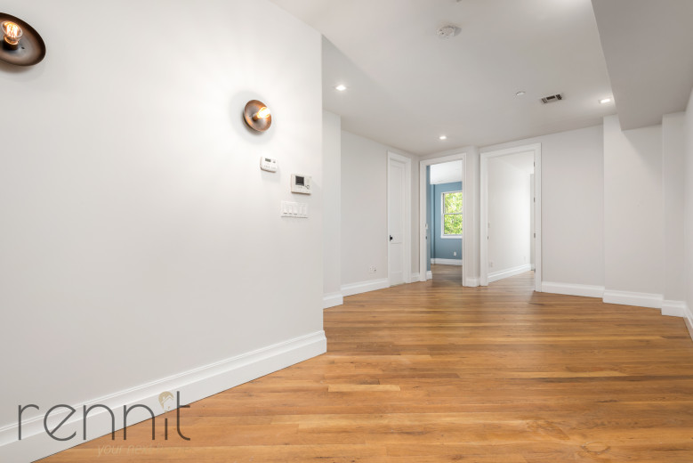 1028 Madison St, Apt 6 Image 3