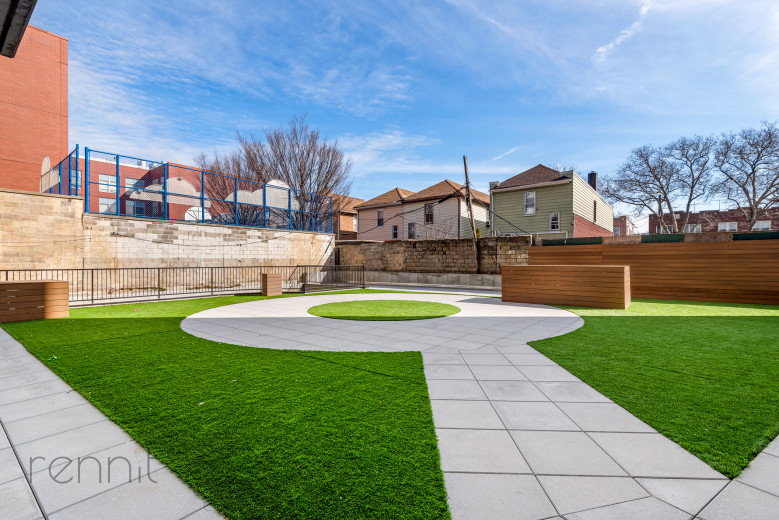125 Kings Hwy, Apt 3E Image 15
