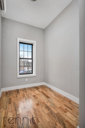 553 E 26th St, Apt 3F Image 6