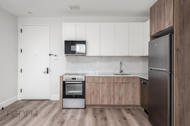 125 Kings Hwy, Apt 5A Image 2