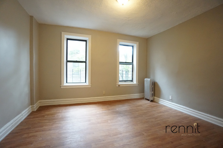 1124 43rd St, Apt D2 Image 8