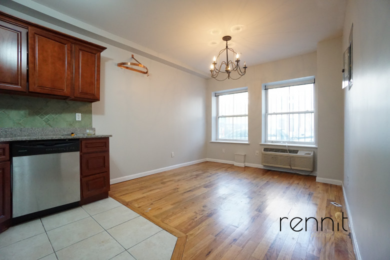 728A Rogers Ave, Apt 1 Image 2