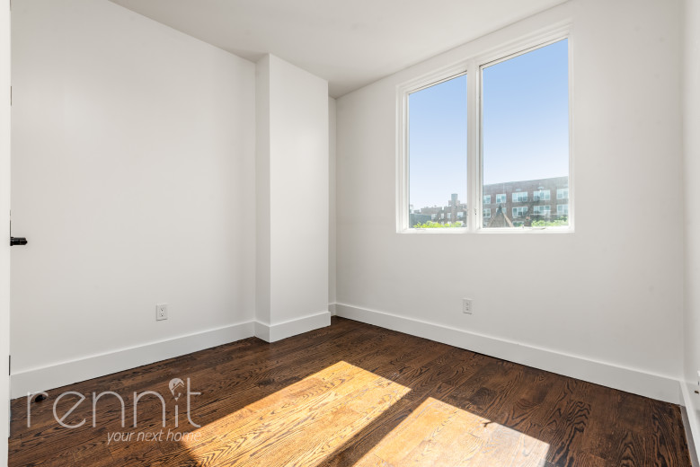 1620 New York Ave, Apt 4E Image 9