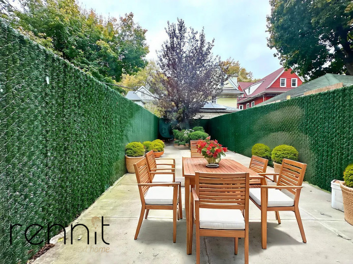 1554 New York Ave, Apt 1B Image 1