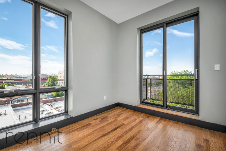 37 Wilson Ave, Apt 3B Image 5