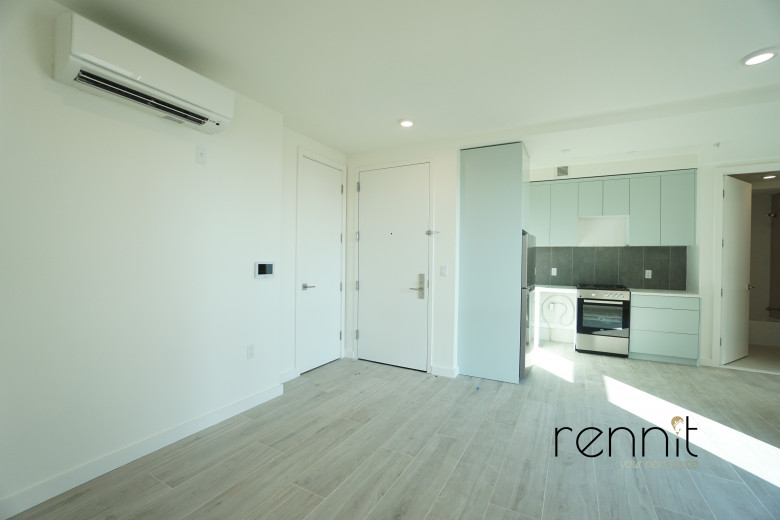 33 Little Nassau St, Apt 908 Image 2