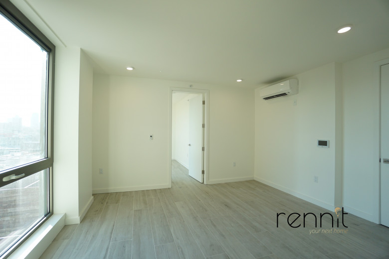 33 Little Nassau St, Apt 908 Image 4