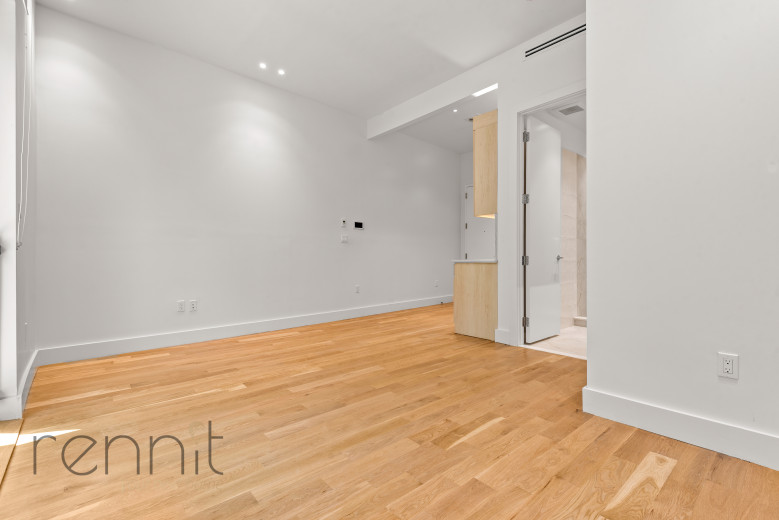 85 South 6th St, Apt 2C Image 7