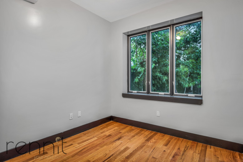 37 Wilson Ave, Apt 1B Image 4