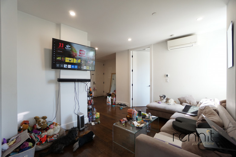 1620 New York Ave, Apt 4C Image 3