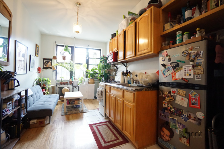 114 Walton St, Apt 7 Image 1