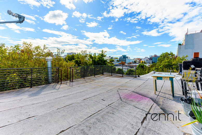 1042 Flushing Ave, Apt 3R Image 19