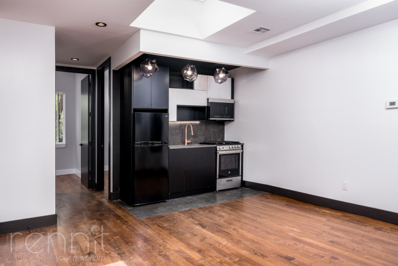 1109 Decatur St, Apt 3 Image 1