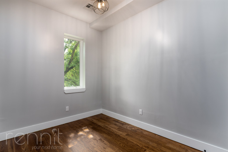 1109 Decatur St, Apt 3 Image 13