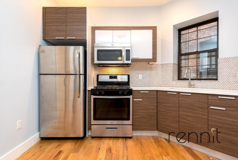 137 Albany Ave, Apt 2F Image 10