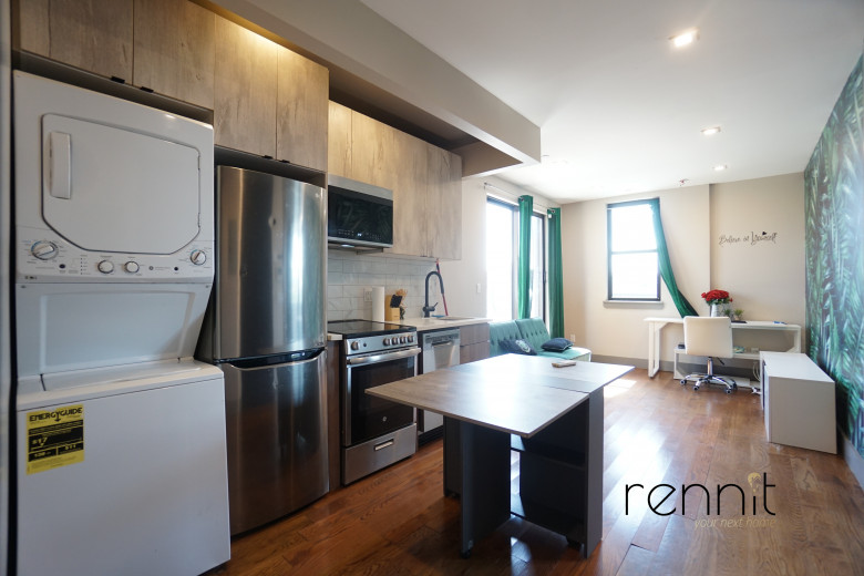 209 Troy Ave, Apt 5 Image 1