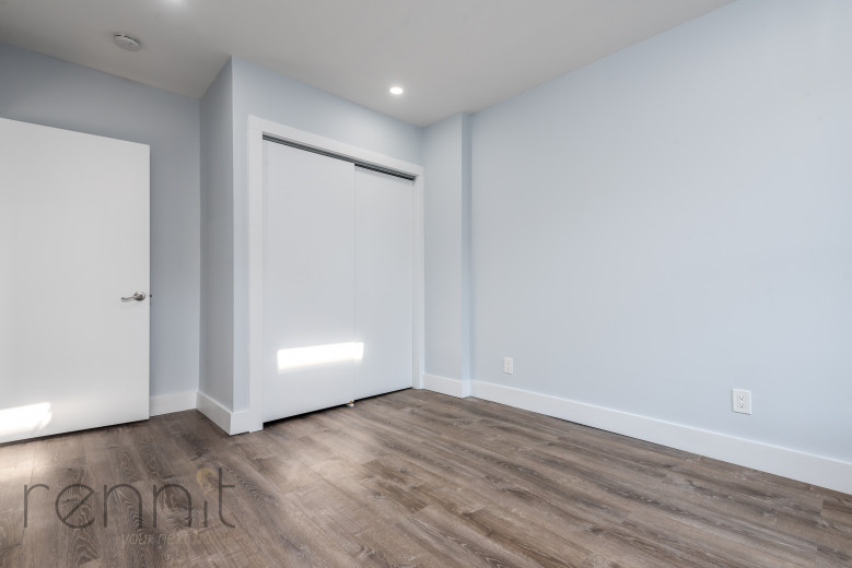 320 Throop Ave, Apt 2 Image 3