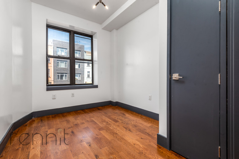 174 Knickerbocker Ave, Apt 2L Image 12