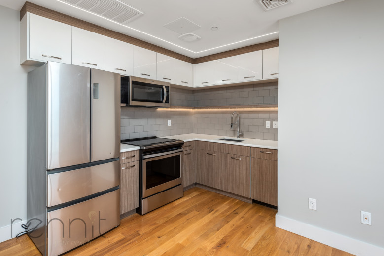 31 Debevoise St, Apt 9B Image 4
