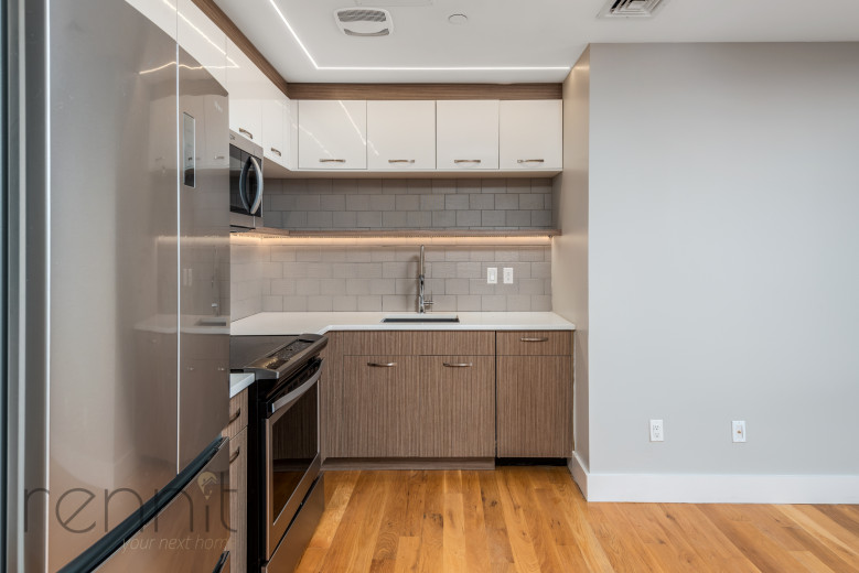 31 Debevoise St, Apt 9B Image 5