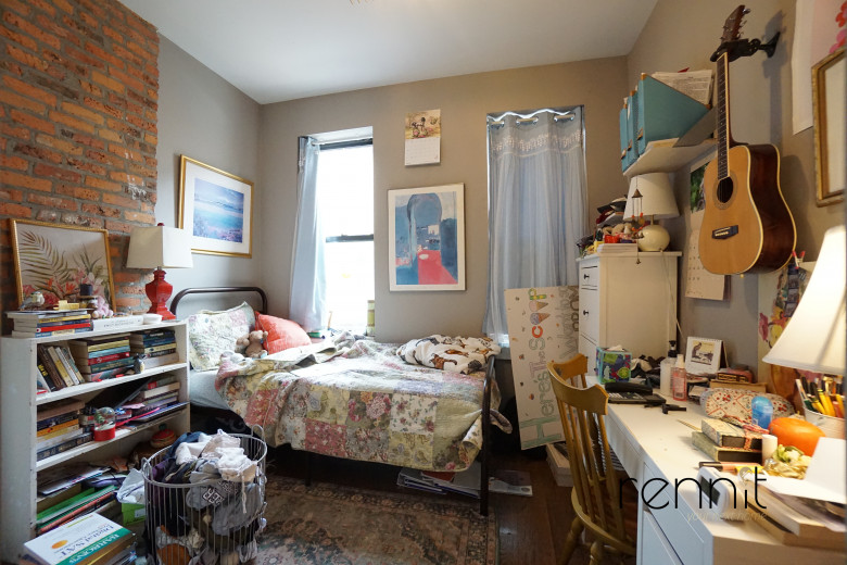 1689 Gates Ave, Apt 1Right Image 10