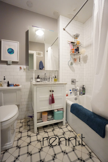 1689 Gates Ave, Apt 1Right Image 11