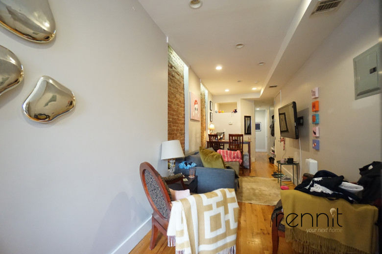 224 Schaefer St, Apt 2L Image 3