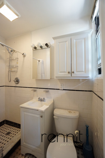 60-85 54th St, Apt 1R Image 6