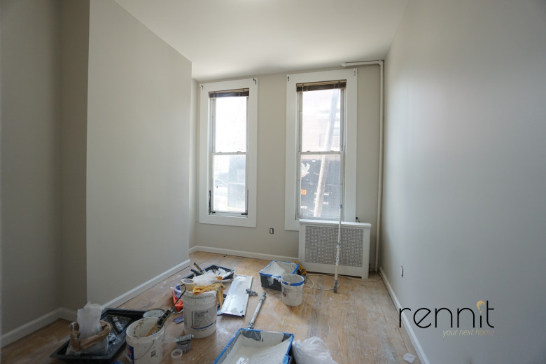 60-85 54th St, Apt 1R Image 7