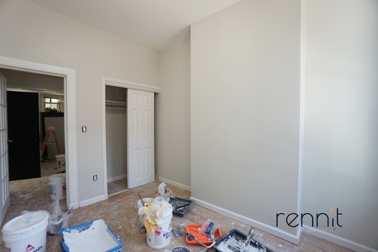60-85 54th St, Apt 1R Image 8
