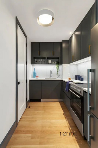 1430 Fulton St, Apt 705 Image 2