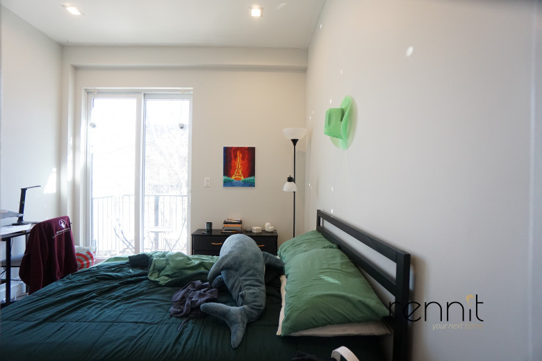1028 Madison St, Apt 4 Image 11
