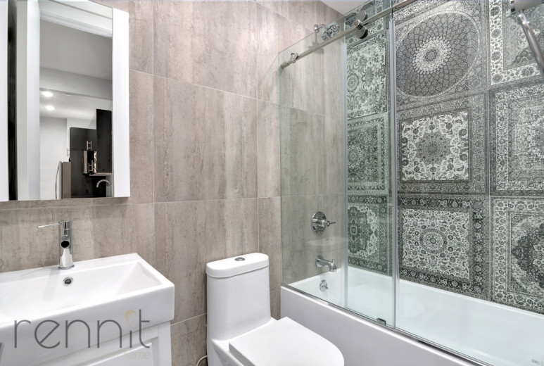 311 Wilson Ave, Apt 2B Image 9
