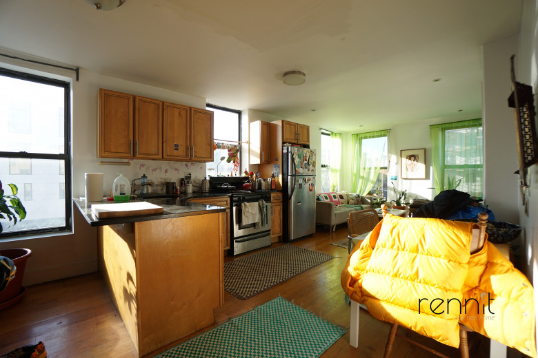 453 Franklin Ave, Apt 3 Image 1