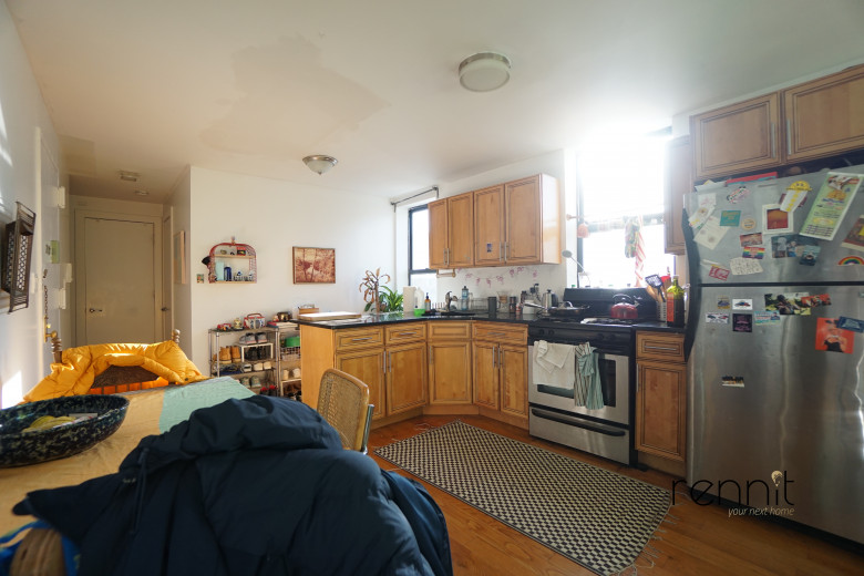 453 Franklin Ave, Apt 3 Image 8