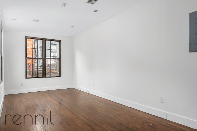 119 McKibbin St, Apt 2 Image 3