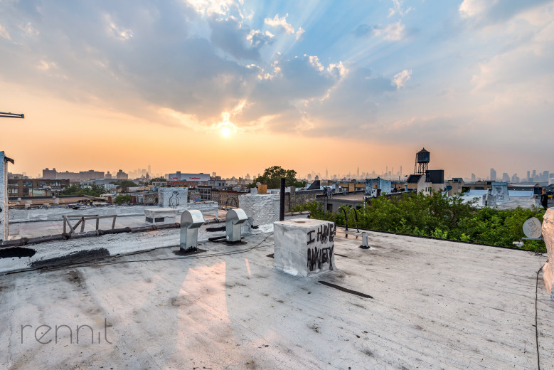 127 Thames St, Apt 3L Image 12